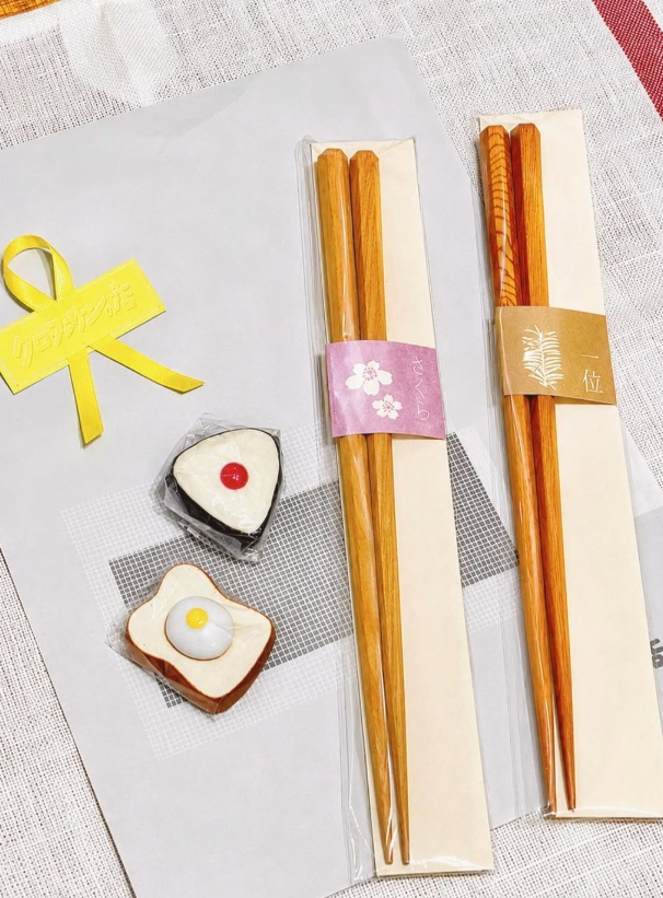 天然木ならではのぬくもりと、経年劣化が楽しめるお箸🥢