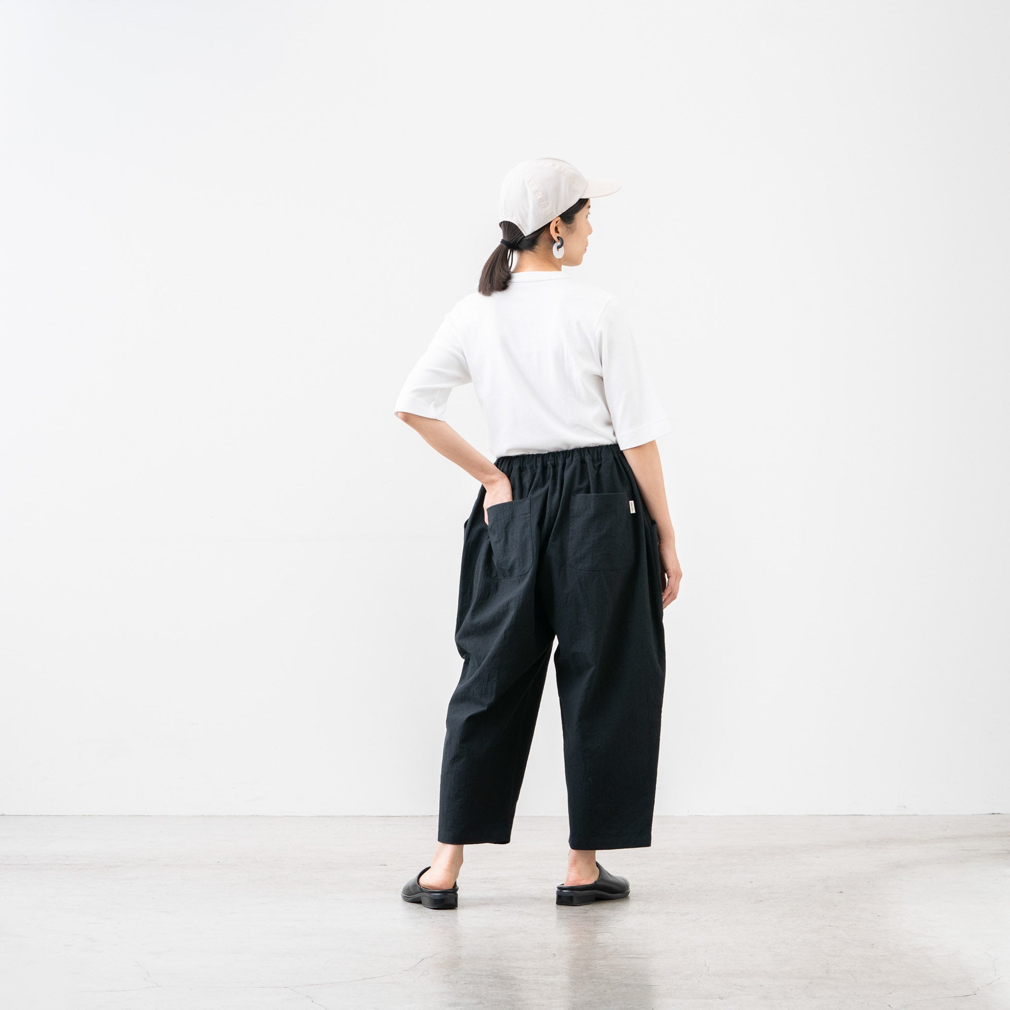 ista パンツ