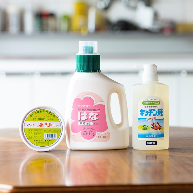 純植物性 洗たく用石けん はな