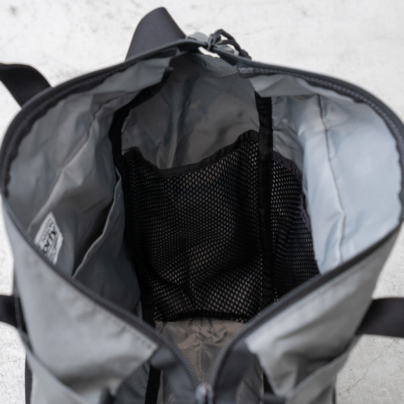 MT.RAINIER DESIGN 別注 ACCESS PACK PLUS