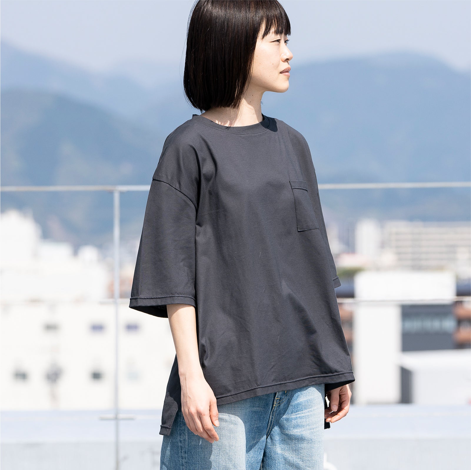 麻のような肌ざわり 綿100%汗が目立たない半袖Tシャツ