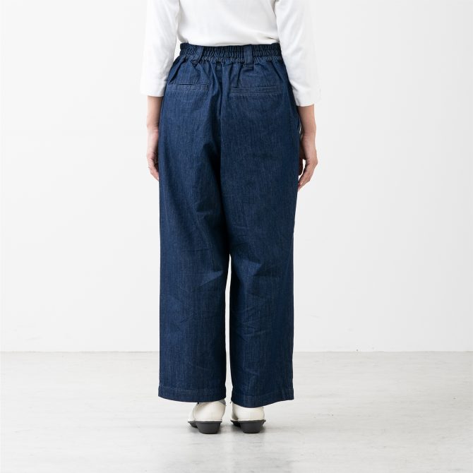 楽ですっきり 大人のワイドストレートパンツ デニム