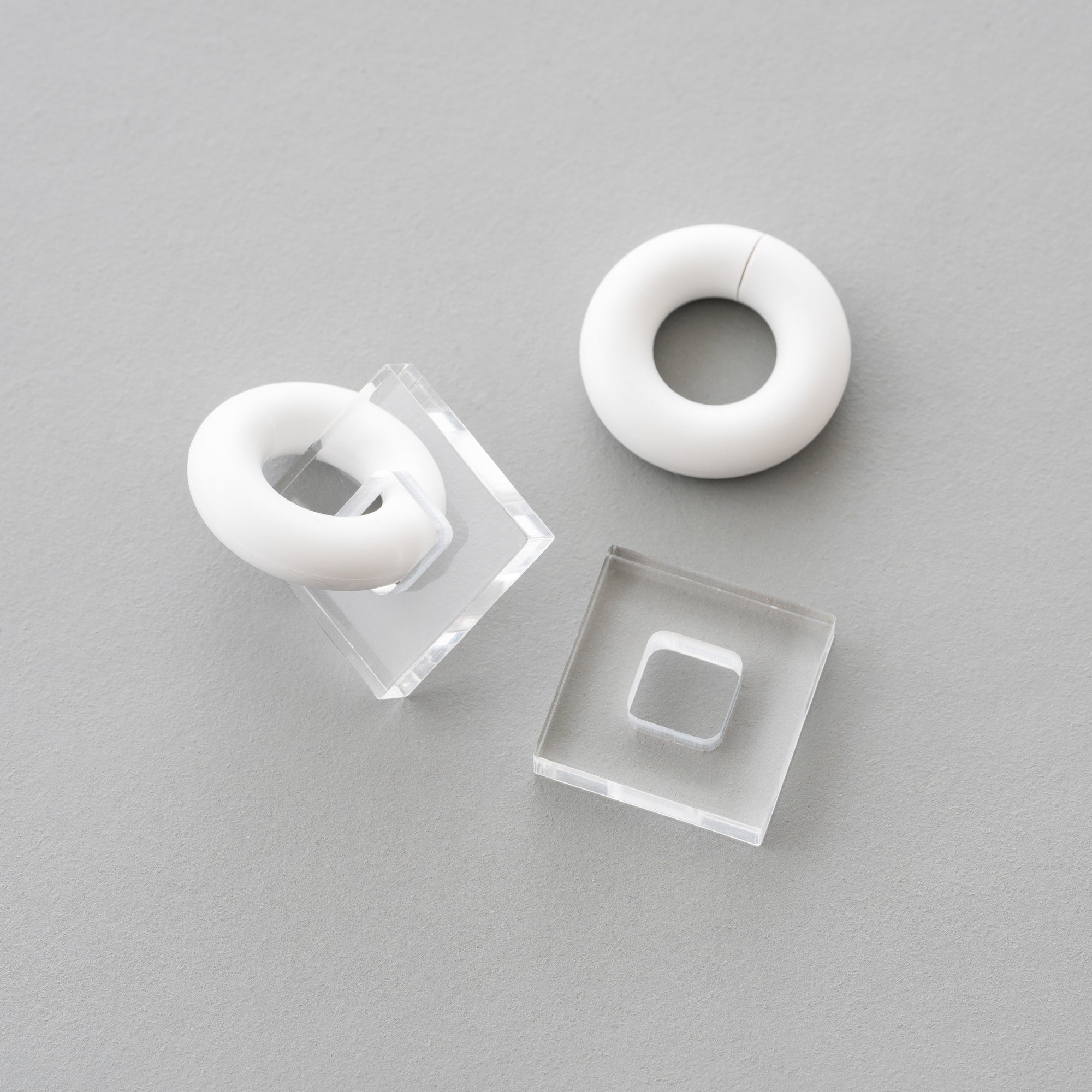 【通販限定】acrylic（アクリリック） GUMイヤリング + パーツセット
