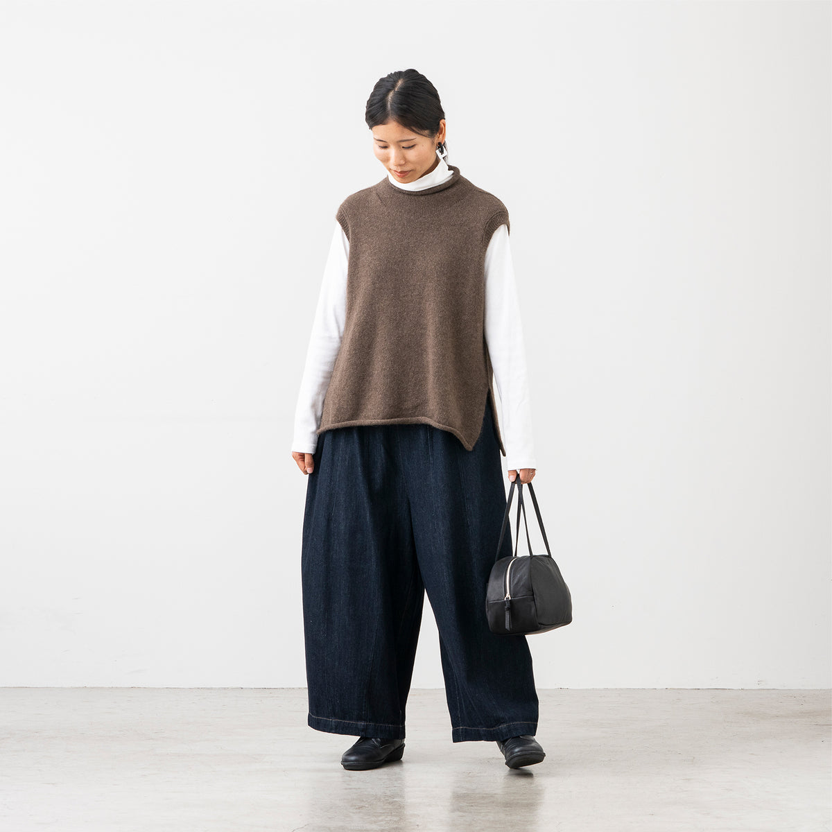 FACTORY（ファクトリー）　ロールネックベスト