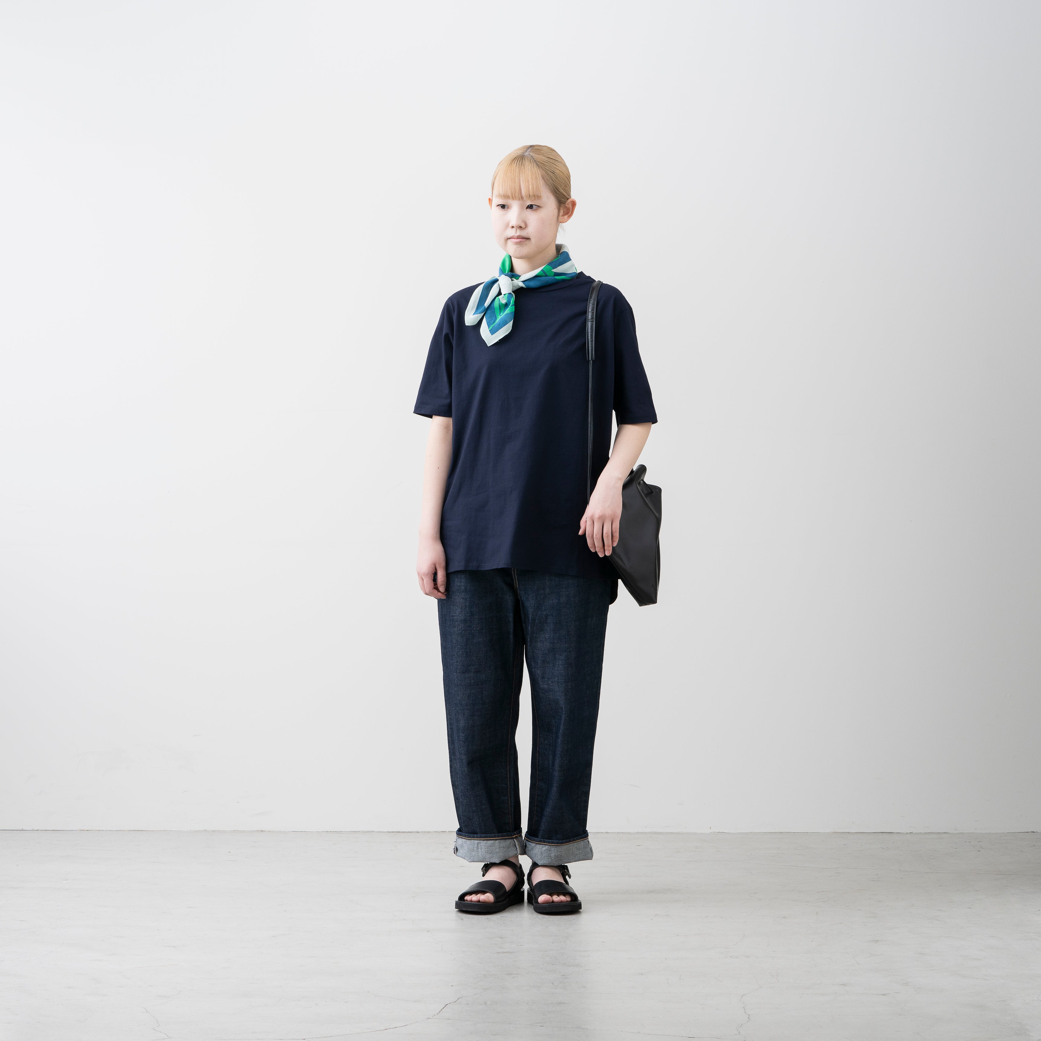 麻のような肌ざわり 汗が目立たない ドルマンTシャツ