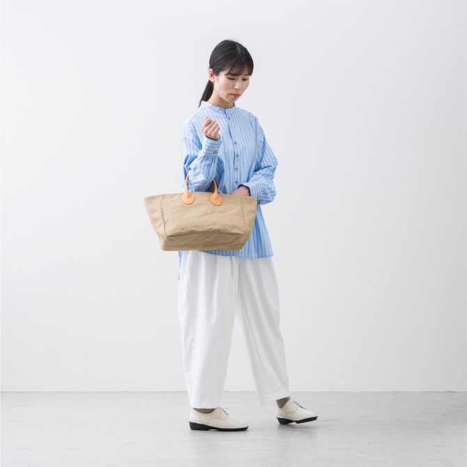 気が利く帆布ワイドトート+