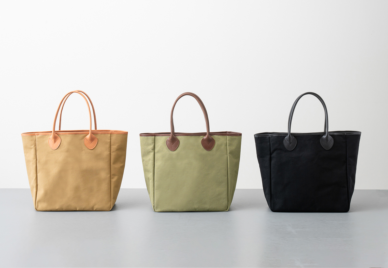 LIVING BASIC 気が利く帆布ワイドトート　帆布トート　オリーブ　カーキ LIVING BASIC｜気が利く帆布ワイドトート+ - クロワッサンの店