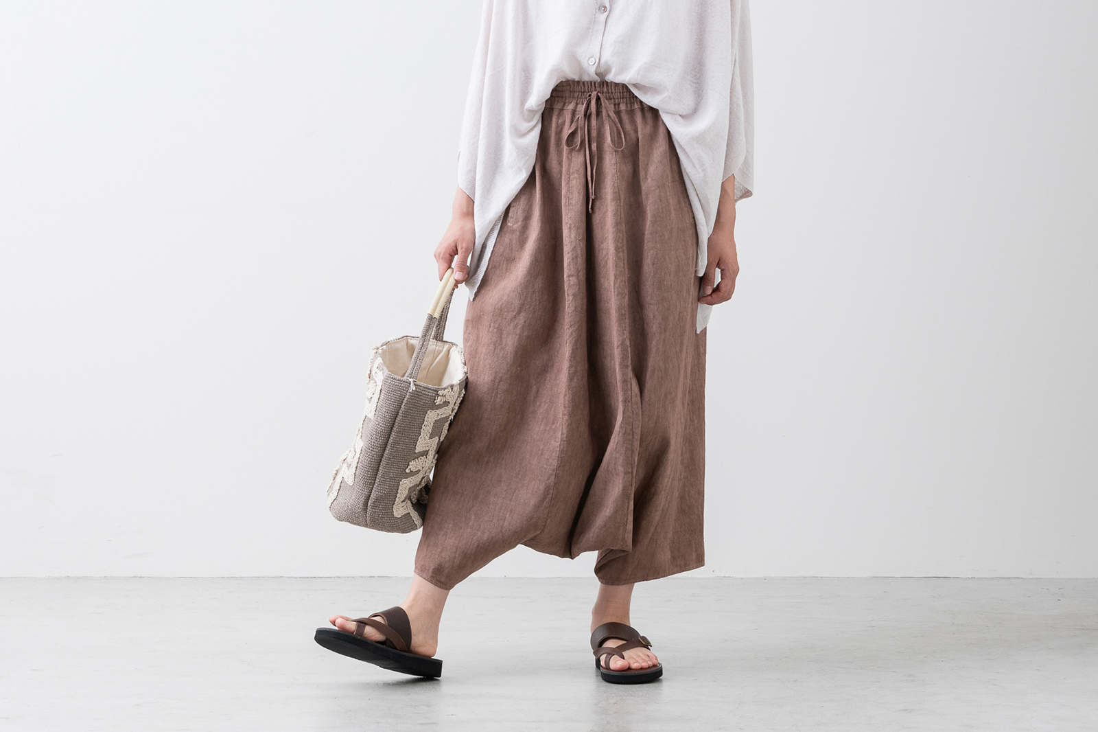 FACTORY (ファクトリー) 綿麻サルエルパンツ（シワ加工）